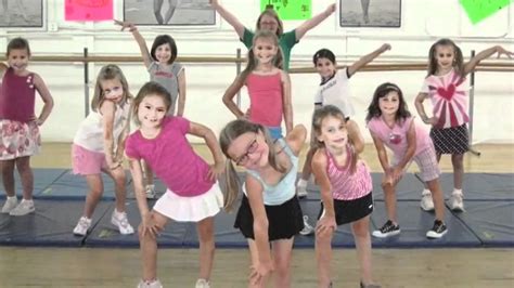 Cheer Mania Video Cheerleading Parties Dance Parties Summ Youtube