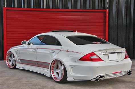 Forgiato Shows Off A Mercedes Cls 550 ~ Doing Donuts With Bernie
