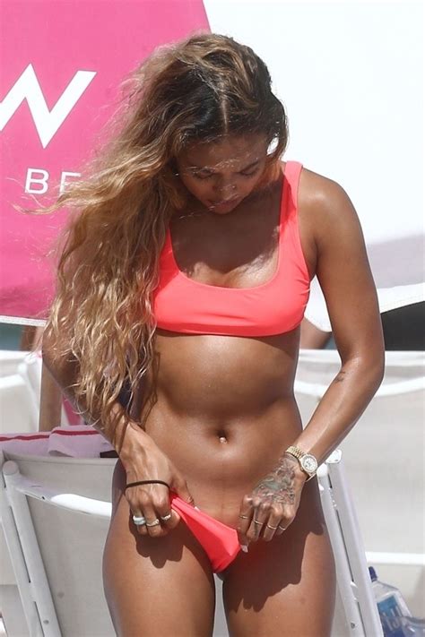 Karrueche Tran In Bikini At A Beach In Miami Hawtcelebs