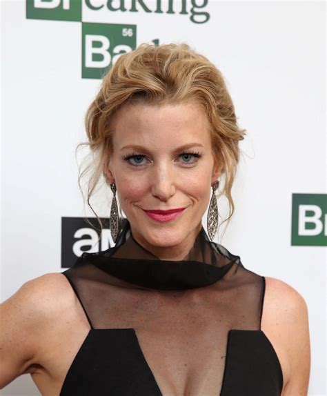 Anna Gunn Professional Actress Well Known For Her Rolein The Series Breaking Bad As Skyler White