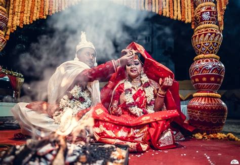 Sindoor Daan Best Bengali Candid Wedding Photography In Kolkata