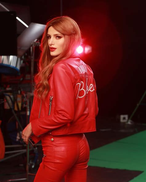 Bella Thorne 13 Sexy Photos Thefappening