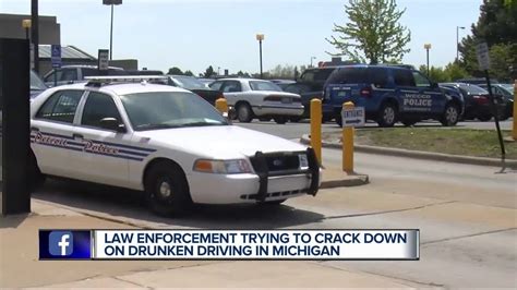 Law Enforcement Trying To Crack Down On Drunken Driving In Michigan Youtube