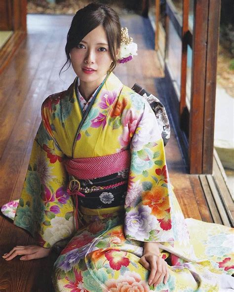 乃木坂46 白石麻衣 まいやん マヨラー星人 黒石さん 無所属 いやらしい目で見なければ japanese outfits beautiful japanese women