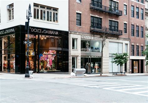 The 12 Best Places To Go Shopping In New York Cuddlynest