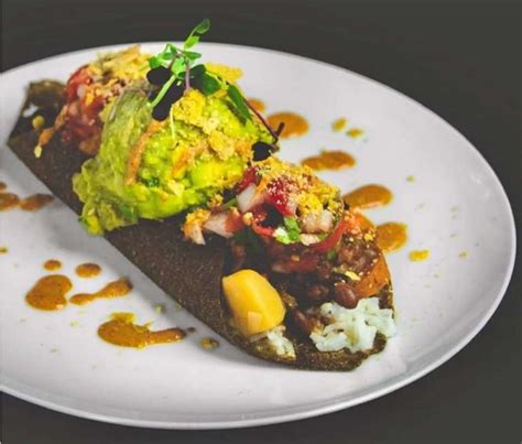 7 Unbelievably Good Vegan And Vegetarian Restaurants In Phoenix Urbanmatter Phoenix