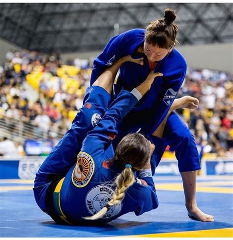 Take A Class With Oregons First Female Brazilian Jiu Jitsu Black Belt