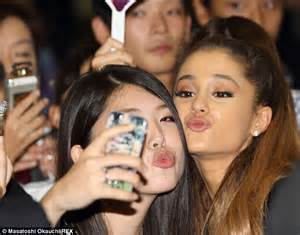 Ariana Grande Meets Fans At Japans Narita Airport After Tantrum In