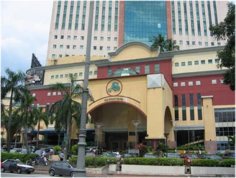 Subang jaya and usj are seperated by the infamous diamond interchange at persiaran kewajipan near the kesas highwway which usually the bustling township consists of many commercial activities and shopping malls. Good shopping malls in Subang Jaya - Glo lCollect