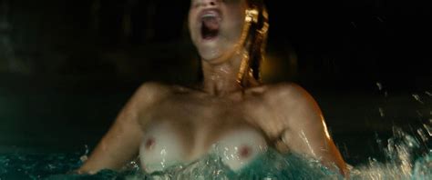 Nude Video Celebs Nicole Fox Nude Girlhouse 2014