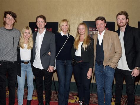 Who Are Wayne Gretzkys Children Firstsportz