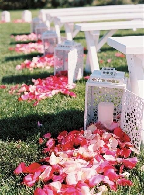 40 Romantic Wedding Aisle Petals Decor Ideas Deer Pearl Flowers