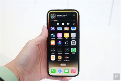 Iphone 14 Pro Hands On Dont Call It A Notch Engadget