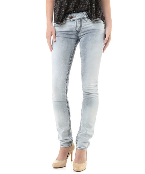Tuesday Low Rise Rswk136 Silver Jeans Co