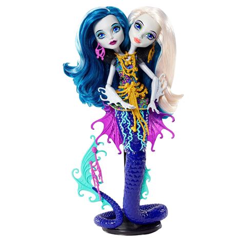 New monster high 2016 doll great scarrier reef full movie mermaid draculaura doll and review! Monster High Great Scarrier Reef Peri/Pearl Serpent Doll ...