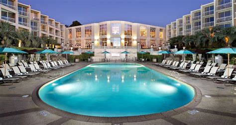 Hilton La Jolla Torrey Pines Hotel In San Diego Ca United States