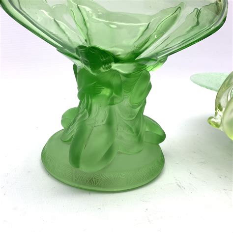 Ds Vintage Green Glass Pedestal Bowl Supported By Three Kneeling Women