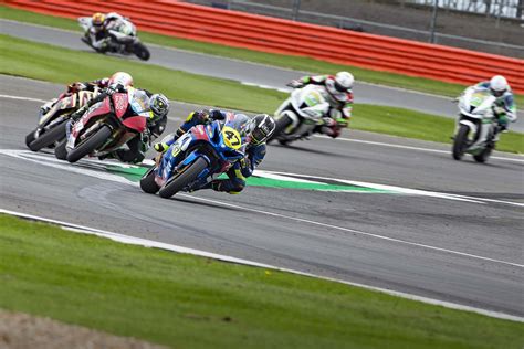 win and season best fourth for bennetts suzuki chelsea motorcycles
