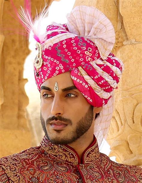 Pin By Wade Scott On Carn Hindu Wedding Dresses Men Indian Indian Groom Wear Wedding Dress Men