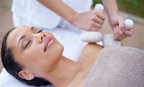 Full Body Ayurvedic Massage Healing Touch Ayurvedic Herbal Clinic