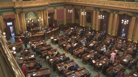 Michigan House Votes To Put Term Limits Financial Disclosure Reform On
