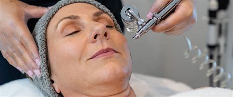 Oxygen Infusion Treatment Face Neck And Decolletage Urban Spa Oxygen Infusion Facial