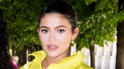 Kylie Jenner And The Celebrity Surgery Effect Bbc News