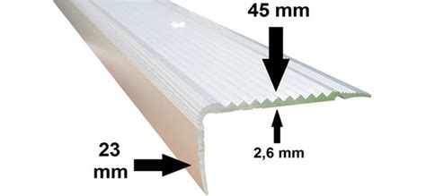 Die verschiedenen varianten der holztreppe. 12 Anti-Rutsch Lösungen bei rutschige Treppen