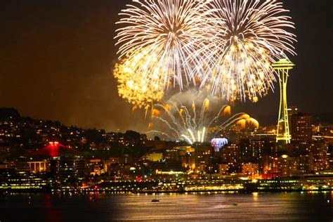 Best Places To See New Years Eve Fireworks In Seattle