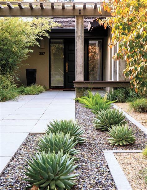 35 Popular Xeriscape Landscape Ideas For Your Front Yard Magzhouse