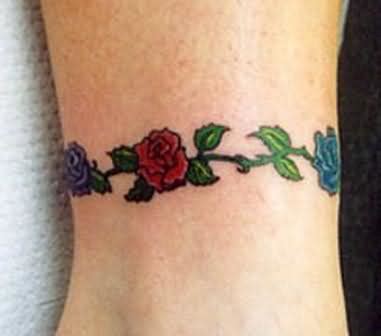 Best ankle tattoo designs for men and women. Rose Ankle Tattoodenenasvalencia