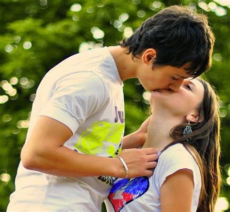Boy Girl Kissing Romantic French Kiss Hd Wallpaper Pxfuel