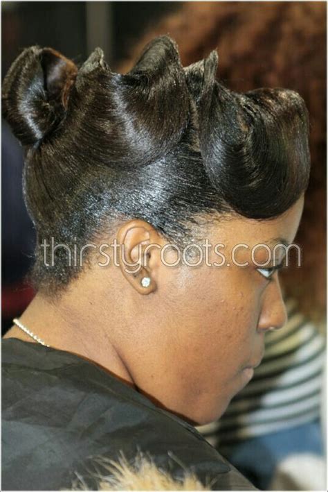 Pin By Mary Jordan On Fashion Divas Black Women Updo Hairstyles