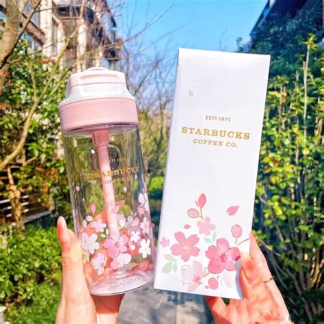 Authenitc Starbucks China 2023 Pink Sakura 18oz Plastic Straw Cup