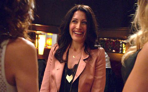 Girlfriends Guide To Divorce Recap Rule No 46 Keep The Holidays Simple