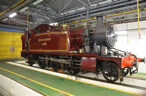 London Transport L50 Tank Engine Steam Trains Old Trains Train Pictures