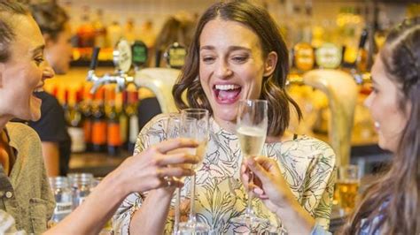 Champagne Fun Facts 14 Things You Probably Dont Know About Bubbly