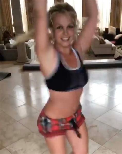 Britney Spears Strips To Sports Bra And Teeny Shorts For Erratic