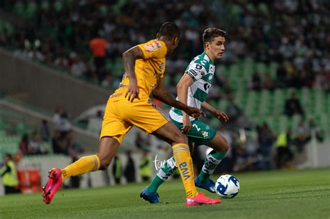 Ahora, los felinos enfrentarán a santos en la jornada 2 del guardianes 2021. Josecarlos Van Rankin, Santos vs Tigres J6 C2020 Liga MX ...