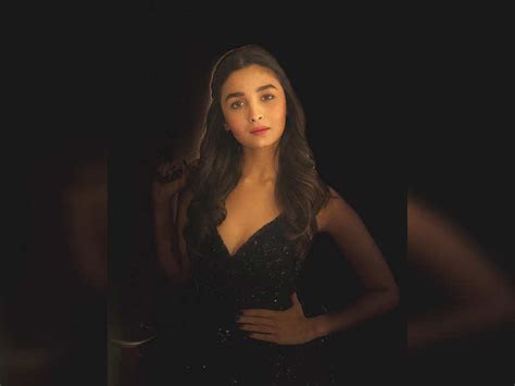 Alia Bhatt Looks Exquisite In Black In Her Latest Instagram Picture