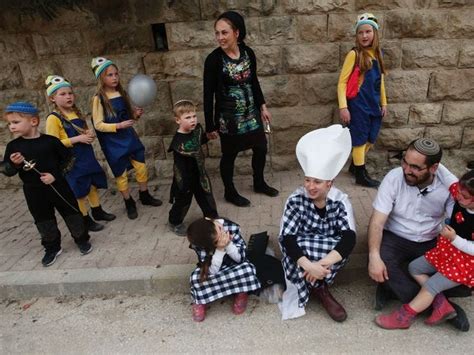 Israelis Celebrate Jewish Festival Of Purim