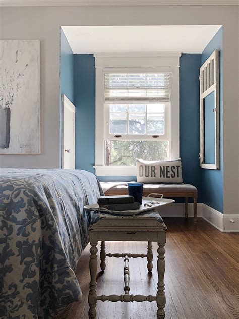 How To Pick Paint Colors For The Interior Of Your House