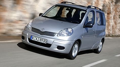 Toyota yaris verso received many good reviews of car owners for their consumer qualities. Toyota Yaris Verso - autobild.de