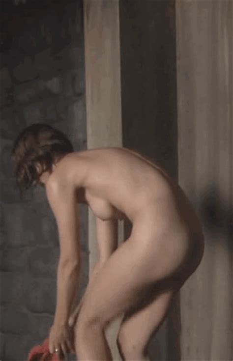 Maggie Gyllenhaal Nuda Anni In Strip Search
