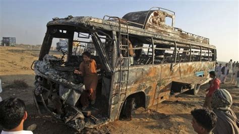 Dozens Die In Bus Crash Near Pakistani City Of Karachi Bbc News