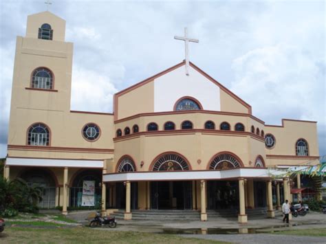 The church's interior is quite interesting (although nothing new compared to other churches in the city). File:San roque church.jpg - Philippines