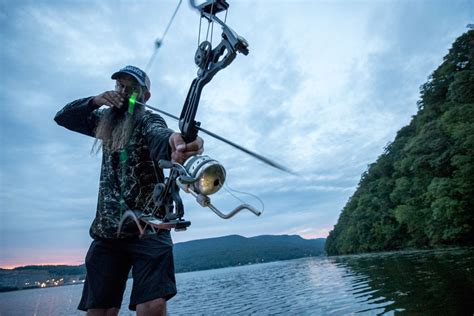 Check spelling or type a new query. The Ultimate Guide: How to Start Bowfishing | Mossy Oak