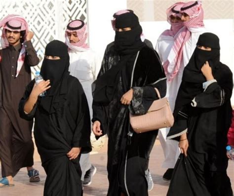 The Dress Codes For Women And Men In Doha Qatar