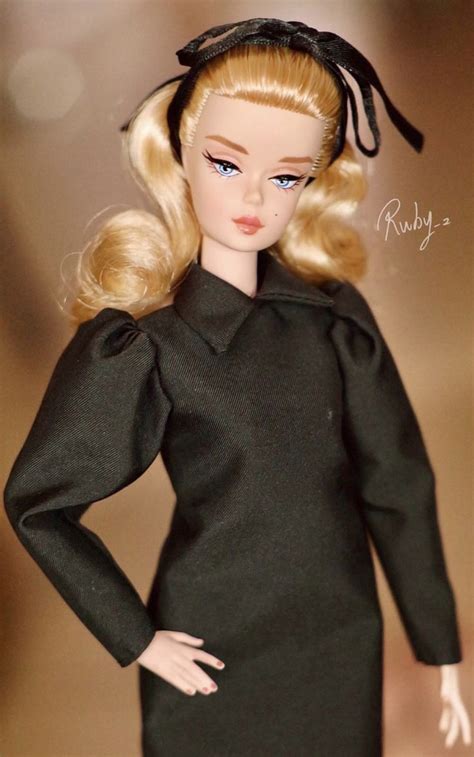 Pin By Odetotoy On Barbie Silkstone Bfmc In Fashion Models Barbie World Barbie Dolls