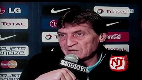 Julio césar falcioni capdevila (buenos aires, argentina, 20 de julio de 1956) es un exfutbolista, exentrenador y mánager argentino. Entrevista Gato Falcioni - America de Cali - YouTube